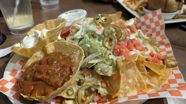 Opinii despre One Eyed Jack Pub & Grill Lindsay în Lindsay - Hospitality and gastronomy