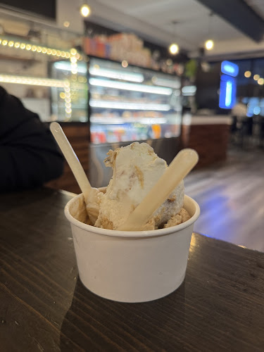 Fior Di Latte Cafe, Bakery & Gelato - Burnaby
