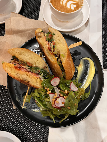 Espresso 21 Cafe Restaurant