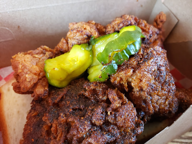 905 Commercial Dr, Vancouver, BC V5L 2H2