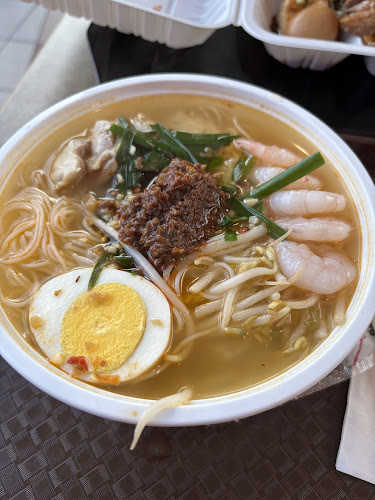 Comentarii opinii despre Malay Thai Famous Cuisine Ltd.