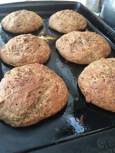 Opinii despre The Cave Grain Free Kitchen (Open By Appointment) în Penticton - Hospitality and gastronomy