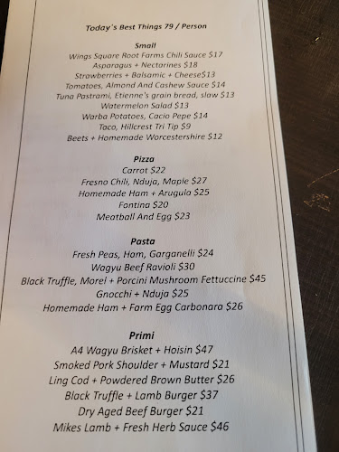 Hank's *A Restaurant - Victoria