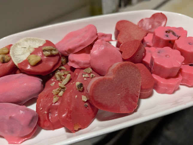 Mane Street Cafe and Lounge