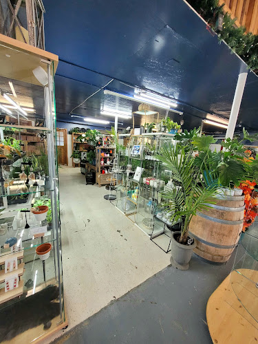 7 Roundel Rd, Whitehorse, YT Y1A 3H3