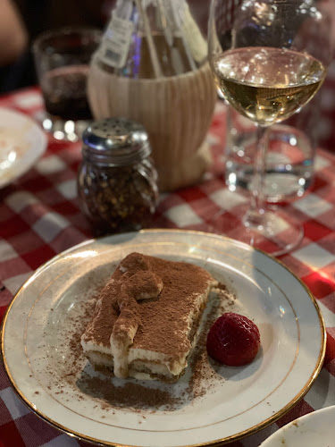 Comentarii opinii despre Uncle Tony's