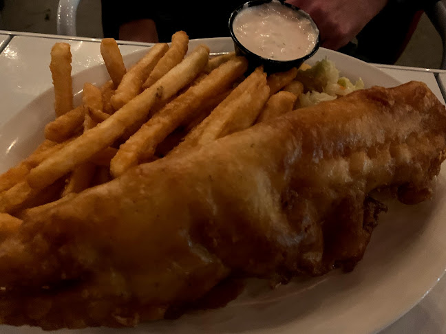 142 Cumberland St, Toronto, ON M5R 1A8