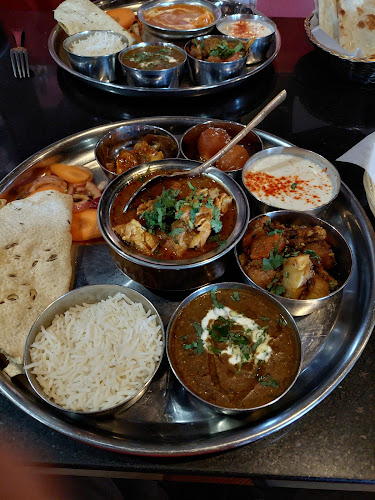 13486 72 Ave, Surrey, BC V3W 2N8