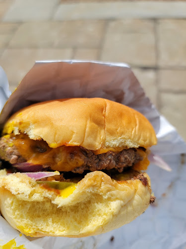 Comentarii opinii despre Boardwalk Fries Burgers Kanata