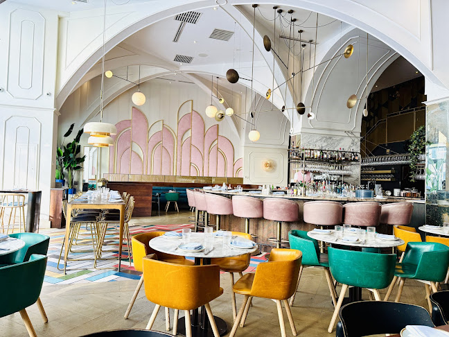 Comentarii opinii despre Oretta King West