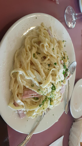 1035 Eglinton Ave E, Mississauga, ON L4W 1K4