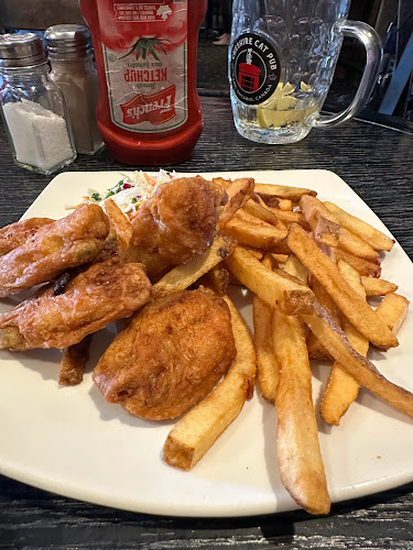 Comentarii opinii despre The Cheshire Cat Pub