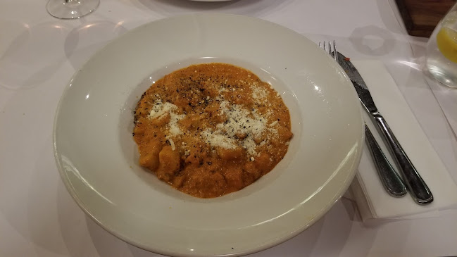 8851 Yonge St, Richmond Hill, ON L4C 6Z1