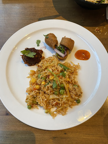 Opinii despre Kachiguda Junction în Oshawa - Hospitality and gastronomy