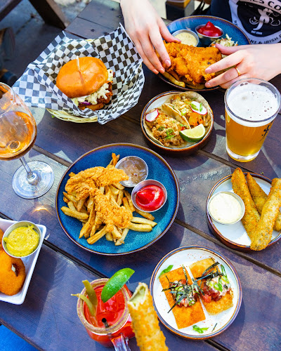 Comentarii opinii despre St. James Corner Restaurant & Irish Pub