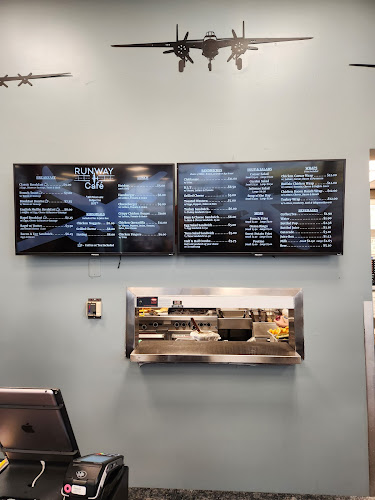 Runway Café