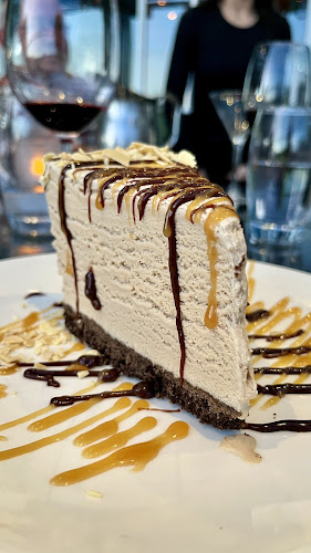 Comentarii opinii despre The Keg Steakhouse + Bar - Park Royal