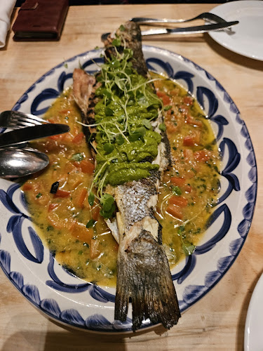 230 Commerce Valley Dr E #2, Thornhill, ON L3T 7Y3