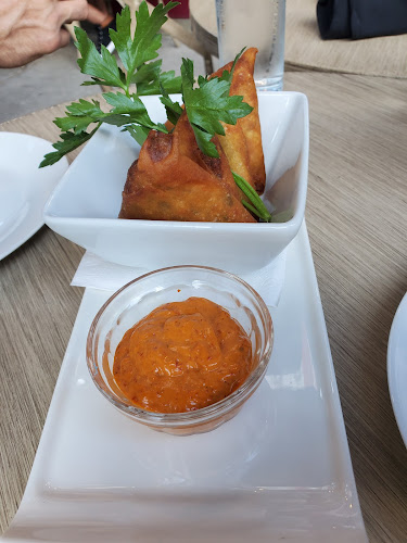 Comentarii opinii despre The Noshery Steakhouse