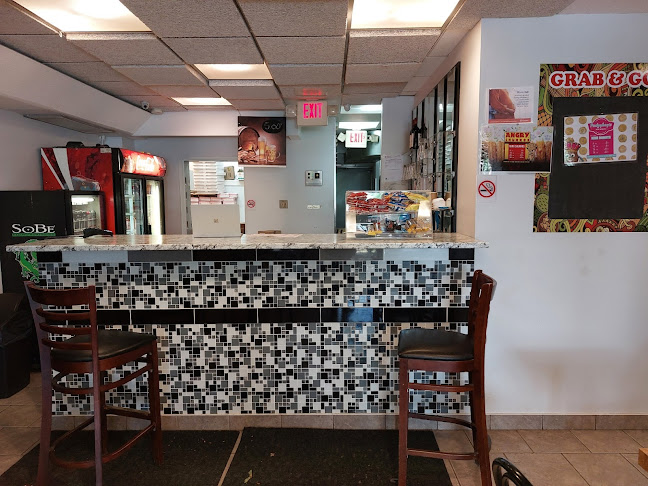 Season's Pizza - Ottawa