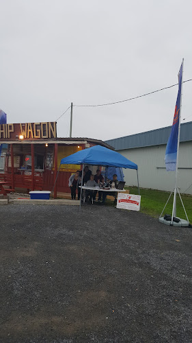 L'Il Mom's Chip Wagon - Russell