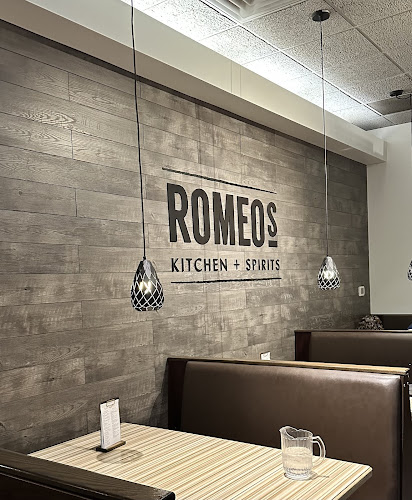ROMEOs Kitchen + Spirits