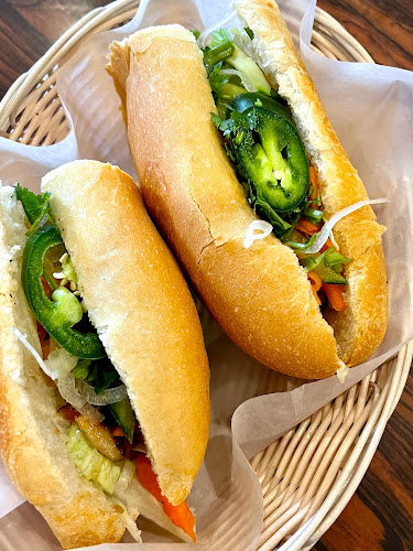 Opinii despre Pho Haven Restaurant în Delta - Hospitality and gastronomy