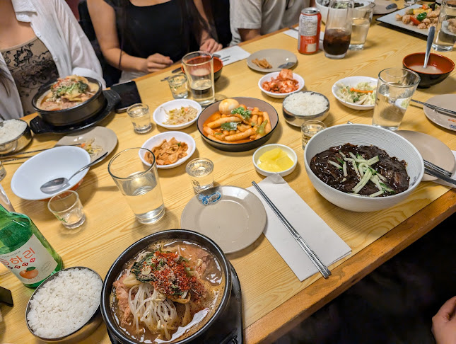 Comentarii opinii despre Korean Village Restaurant