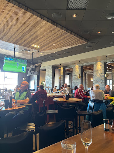 Comentarii opinii despre JOEY Kenaston