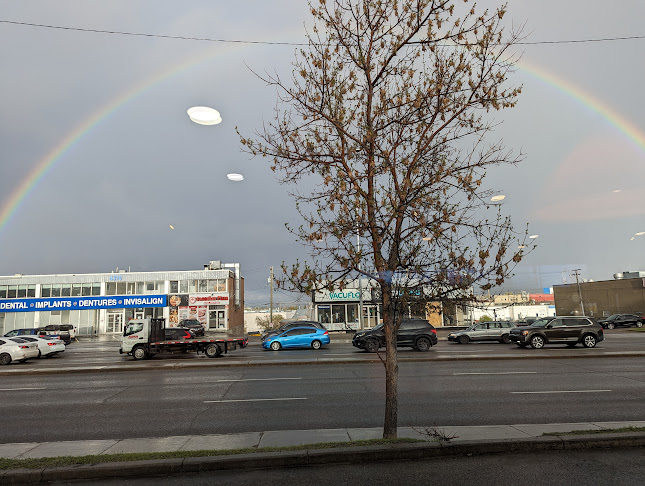 Comentarii opinii despre Canadian Pizza Unlimited