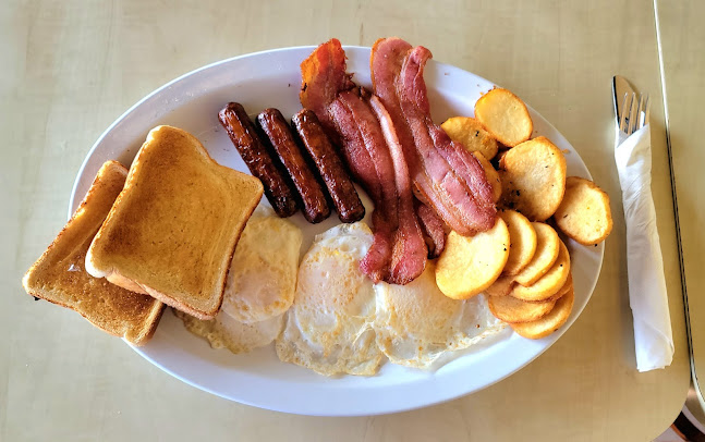 Flips Restaurant - Brampton