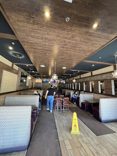 9555 Yonge St, Richmond Hill, ON L4C 9M5