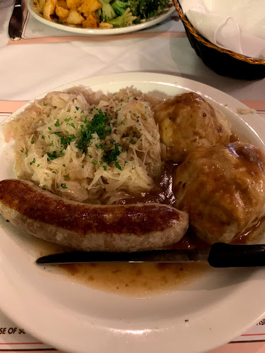 Opinii despre Black Forest Inn în Hamilton - Hospitality and gastronomy