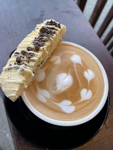 43 E 5th Ave, Vancouver, BC V5T 1G7