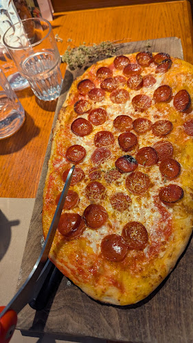 Comentarii opinii despre Scaddabush Italian Kitchen & Bar