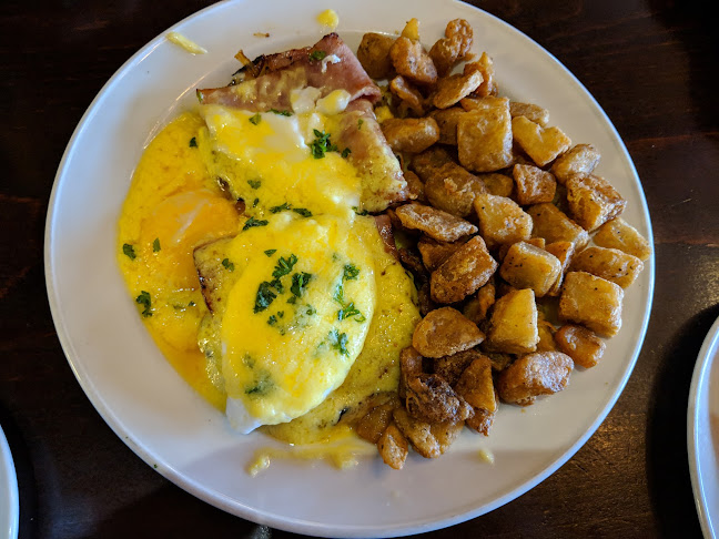 Comentarii opinii despre Doc Magilligan's Restaurant & Irish Pub