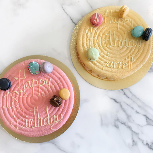 Ollia Macarons & Tea