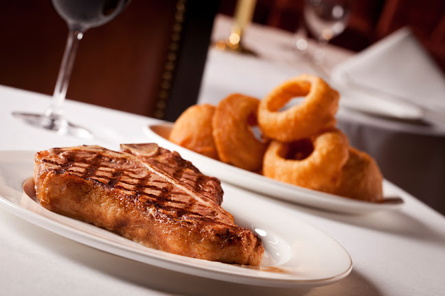 Opinii despre Gotham Steakhouse & Cocktail Bar în Vancouver - Hospitality and gastronomy