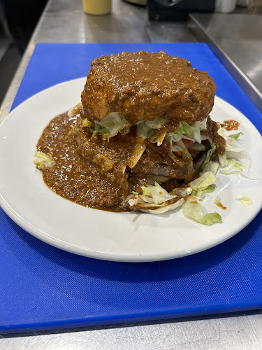 750 Daly St S, Winnipeg, MB R3T 1Y3