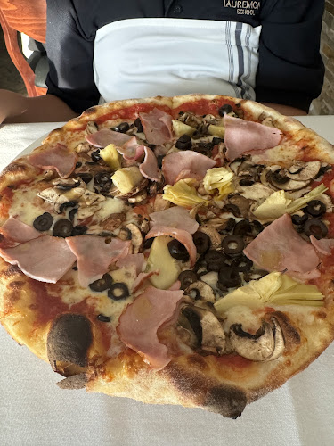 Opinii despre Mastro Roberto Trattoria în Woodbridge - Hospitality and gastronomy