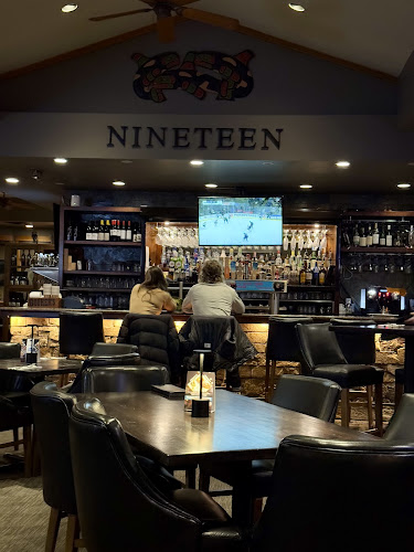 Comentarii opinii despre 19 Okanagan Grill + Bar