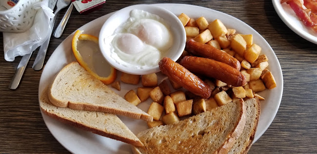 Opinii despre Fifty's Grill & Deli în Cambridge - Hospitality and gastronomy