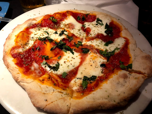 Comentarii opinii despre Spicy Olive Bar and Grille