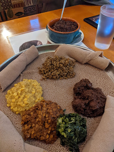 Muya Restaurant - Hospitality and gastronomy