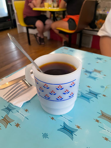 474 Pall Mall St, London, ON N5Y 2Z3