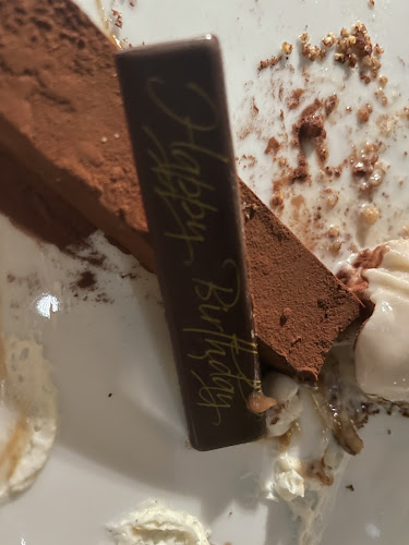 Q AT THE FAIRMONT EMPRESS - Hospitality and gastronomy