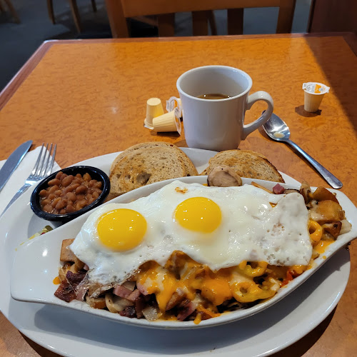 Fireside Deli & Family Restaurant - Hospitality and gastronomy