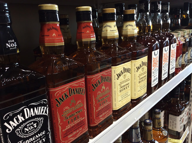 Opinii despre Premier Liquor în Calgary - Hospitality and gastronomy