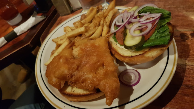 The Black Knight Pub - Hospitality and gastronomy