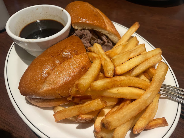 Sixth Street Grill - Hospitality and gastronomy